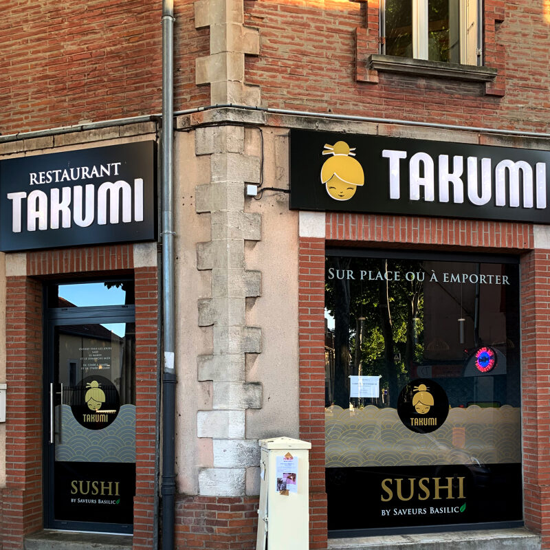 Toulouse-Enseigne-Sushi-Takumi-2