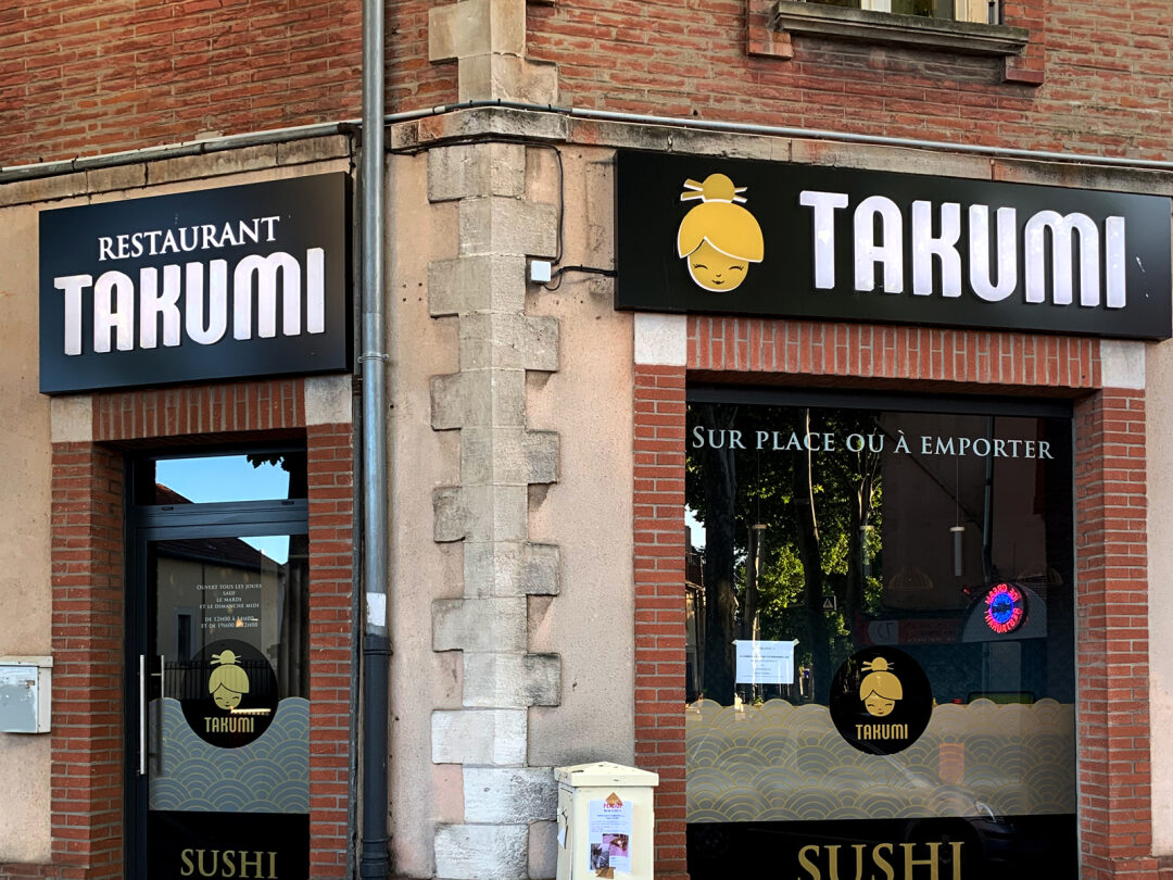 Toulouse-Enseigne-Sushi-Takumi-2